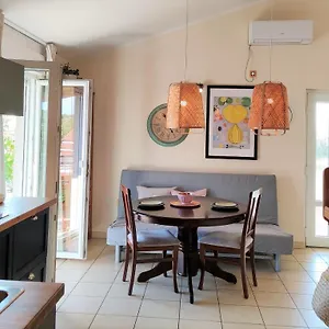  Apartment For Two 200m From The